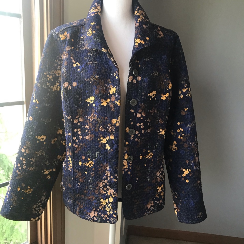Lightweight Jacket w/Beautiful Details- Reversible
